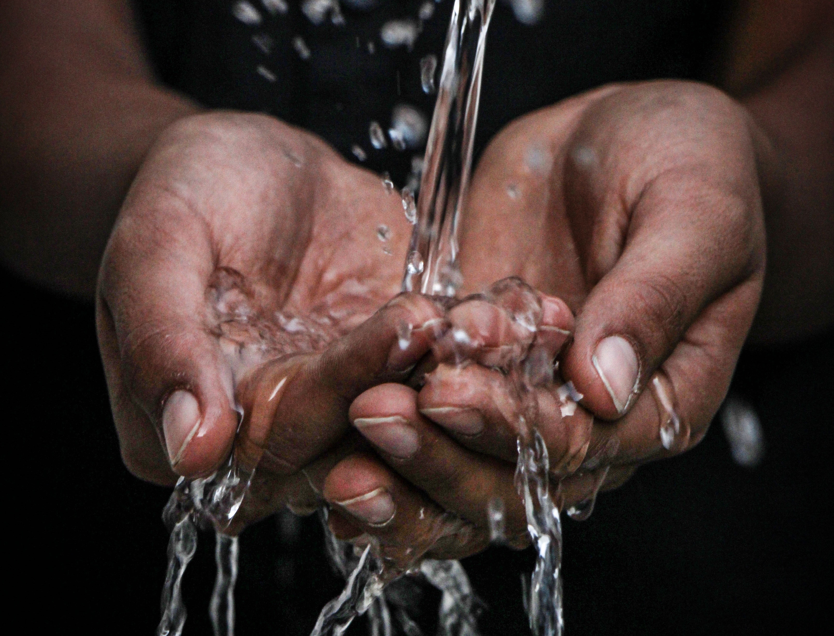 You are currently viewing Wie wird unser Wasser wieder sauber? – Die biologische Abwasserreinigung erklärt
